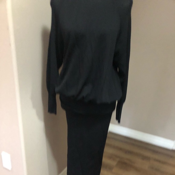 Knit MIDI Dress - Picture 8 of 9